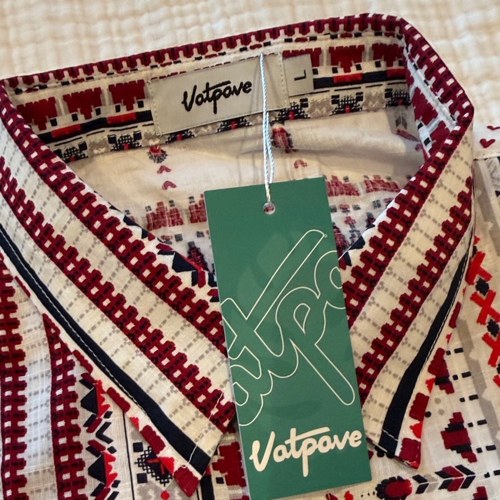 Multicolor Patterned Button Down Shirt - Picture 7 of 8